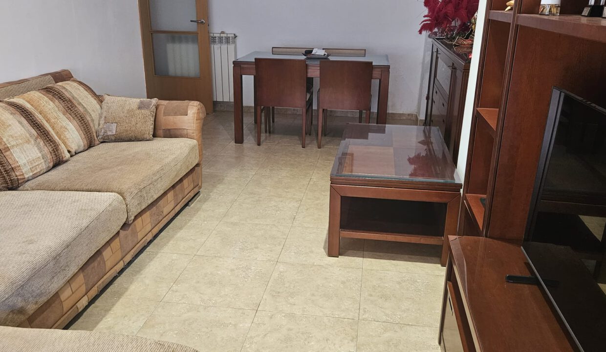 Imagen de WhatsApp 2024-08-26 a las 13.08.08_91d405da