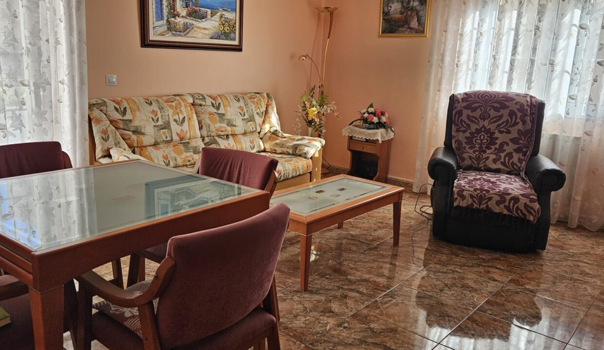 SALON 1